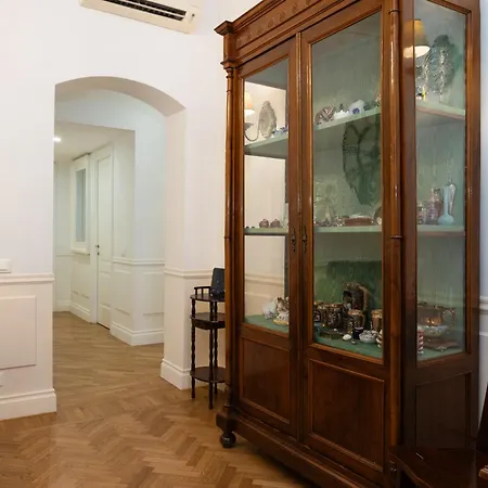 Candy Apartment Rome